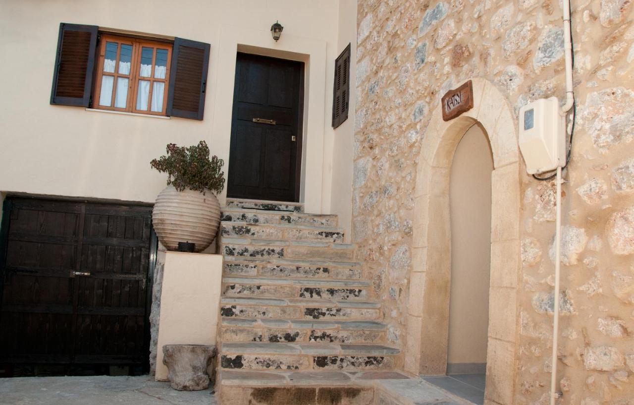 Pyrgos Fassea Kardamyli Villa Bagian luar foto