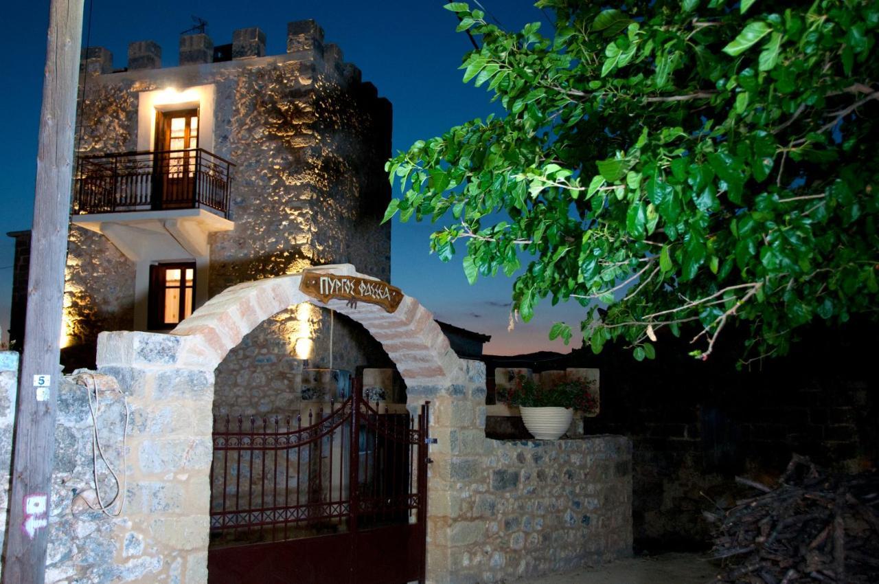 Pyrgos Fassea Kardamyli Villa Bagian luar foto