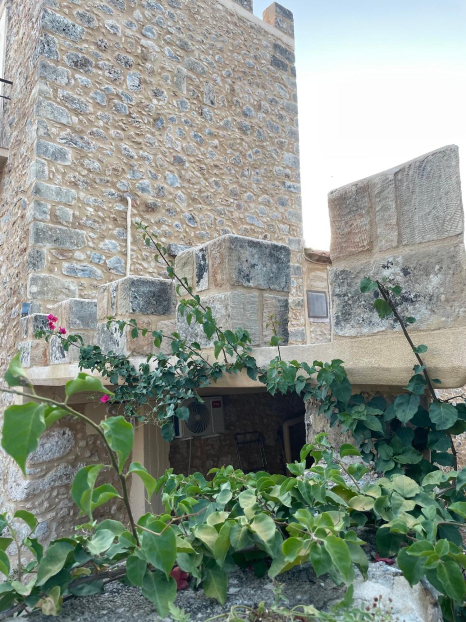 Pyrgos Fassea Kardamyli Villa Bagian luar foto