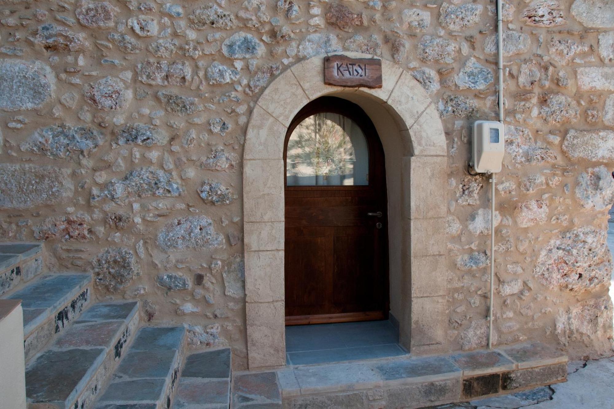 Pyrgos Fassea Kardamyli Villa Bagian luar foto